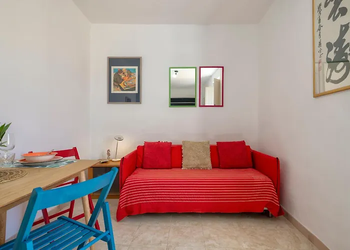 Sardinia Re - La Roda Old Town