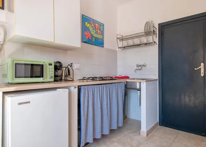 Sardinia Re - La Roda Old Town Alghero