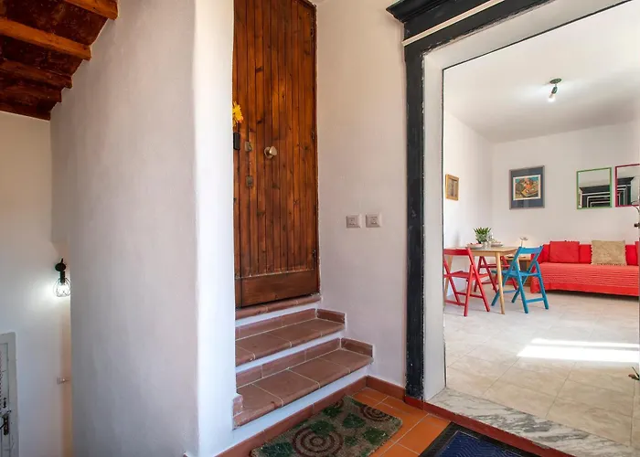 Sardinia Re - La Roda Old Town