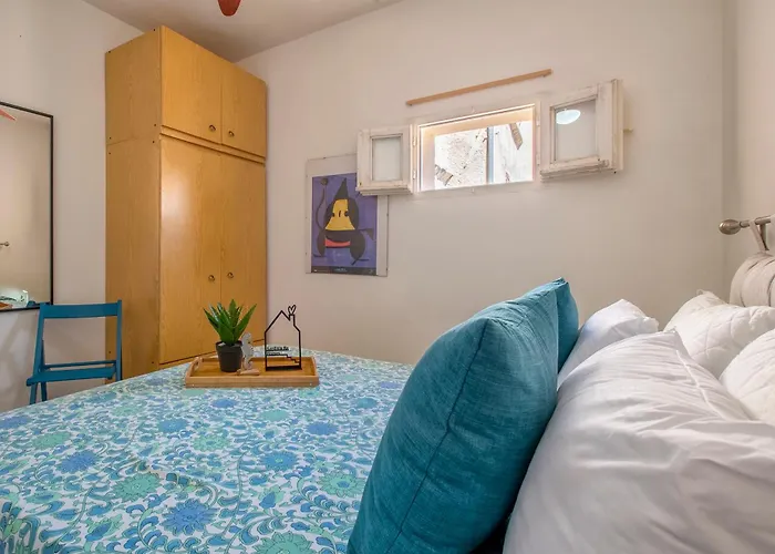 Sardinia Re - La Roda Old Town * Alghero