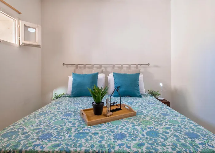 Sardinia Re - La Roda Old Town * Alghero